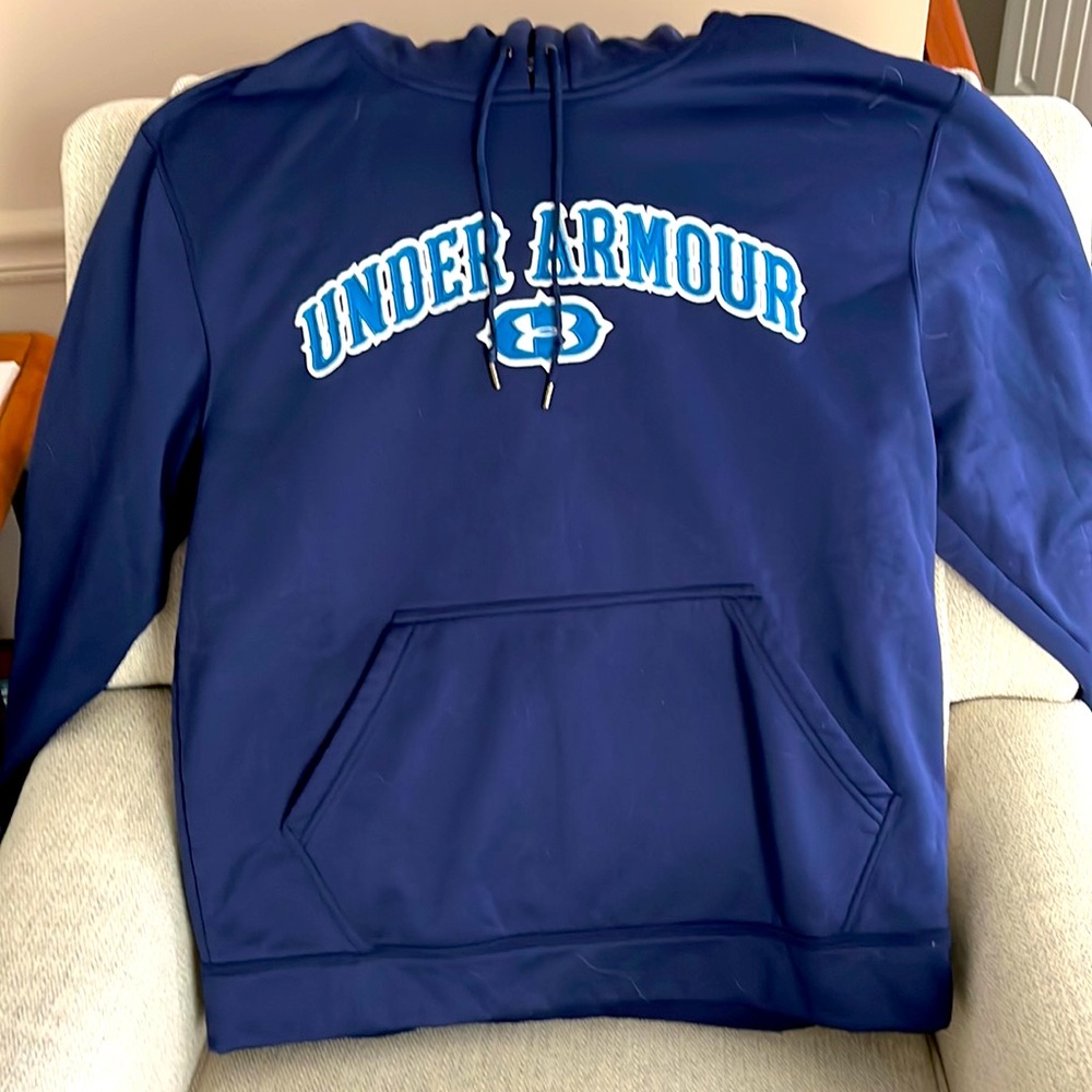 Men’s sweatshirt